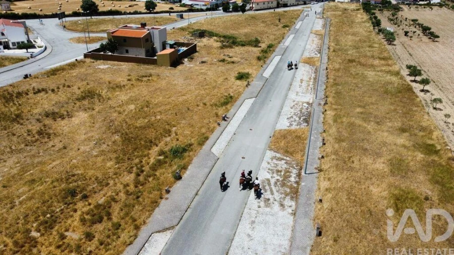 Terreno para Venda em Almeida Foto 27