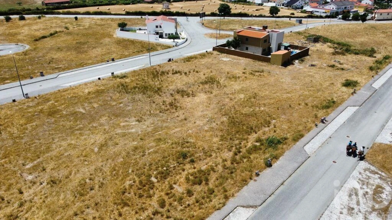 Terreno para Venda em Almeida Foto 23