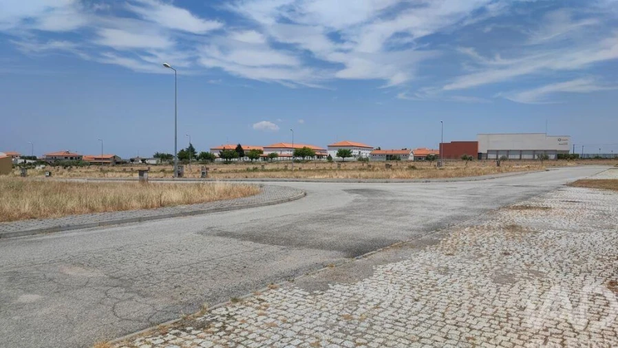 Terreno para Venda em Almeida Foto 15