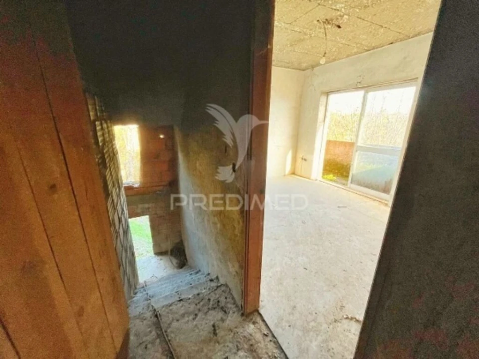 Moradia T4 para Venda em Pessegueiro do Vouga Foto 2