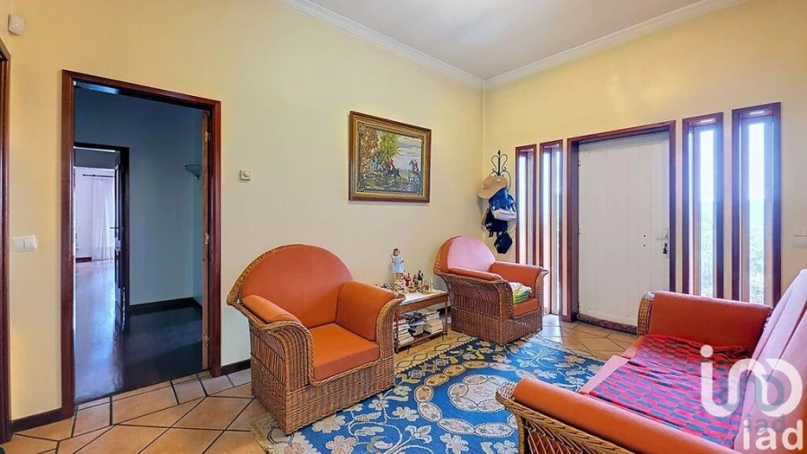 Moradia T3 para Venda em Ossela Foto 5