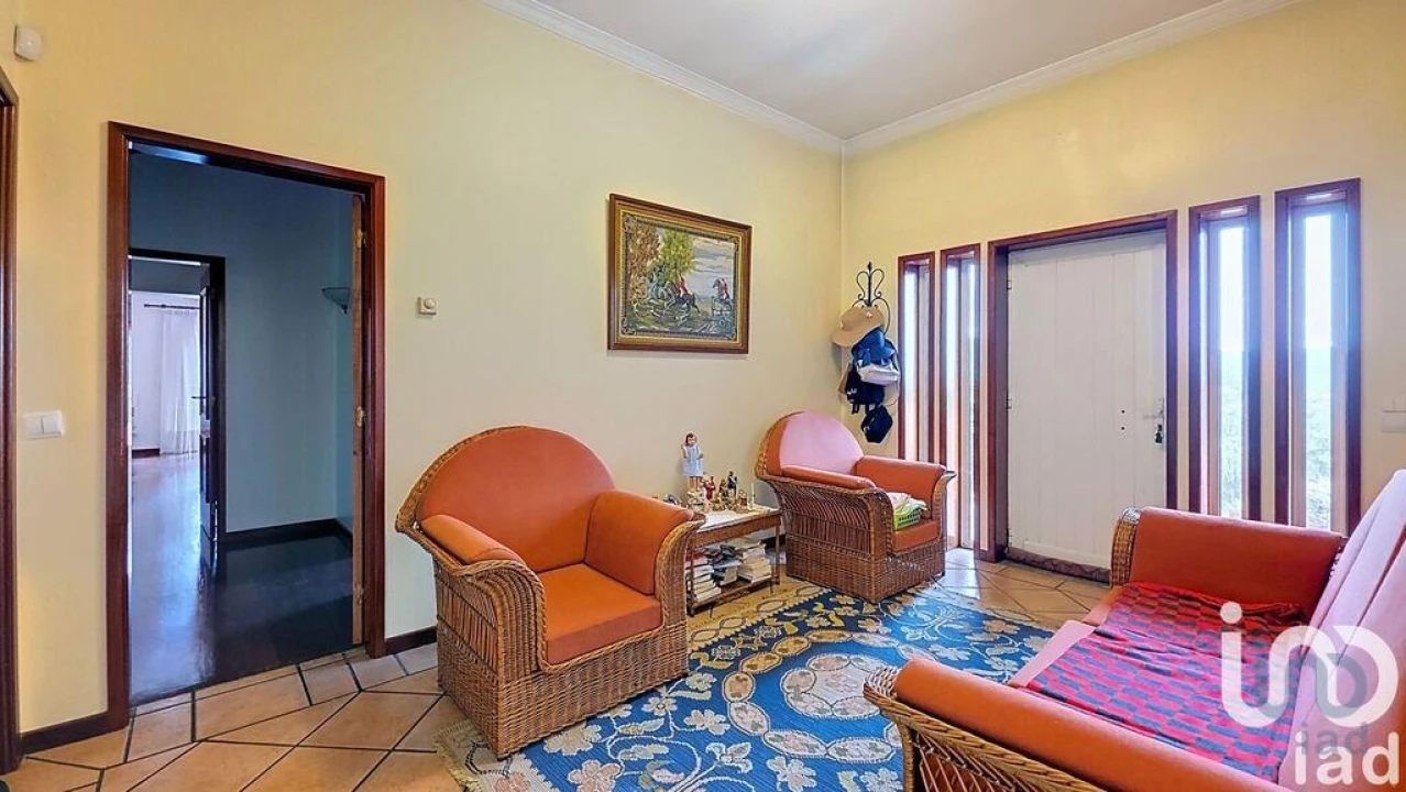 Moradia T3 para Venda em Ossela Foto 5