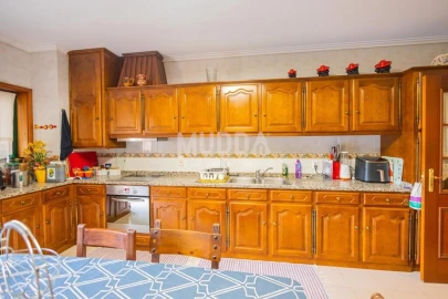 Apartamento T3 para Venda em O. Azeméis, Riba-Ul, Ul, Macinhata Seixa, Madail