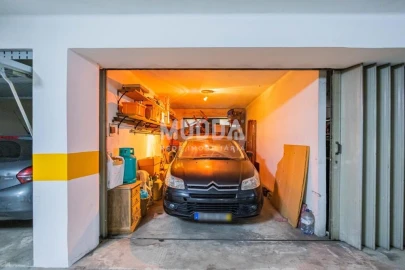 Apartamento T3 para Venda em O. Azeméis, Riba-Ul, Ul, Macinhata Seixa, Madail