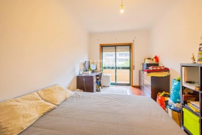 Apartamento T3 para Venda em O. Azeméis, Riba-Ul, Ul, Macinhata Seixa, Madail