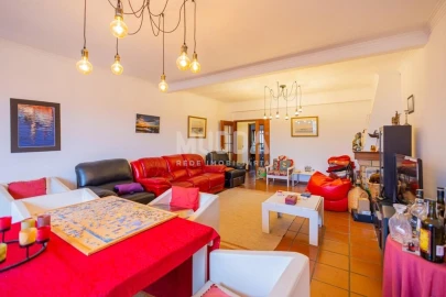 Apartamento T3 para Venda em O. Azeméis, Riba-Ul, Ul, Macinhata Seixa, Madail