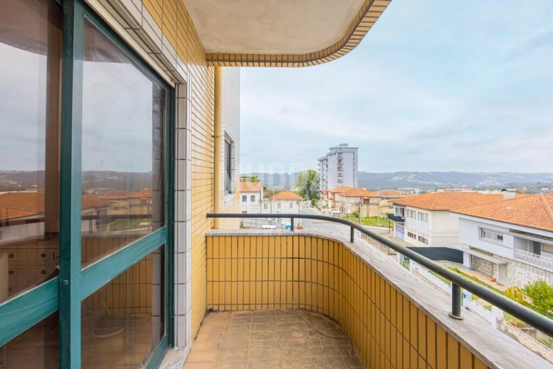 Apartamento T3 para Venda em O. Azeméis, Riba-Ul, Ul, Macinhata Seixa, Madail Foto 17