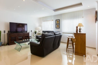 Apartamento T3 para Venda em Algoz e Tunes