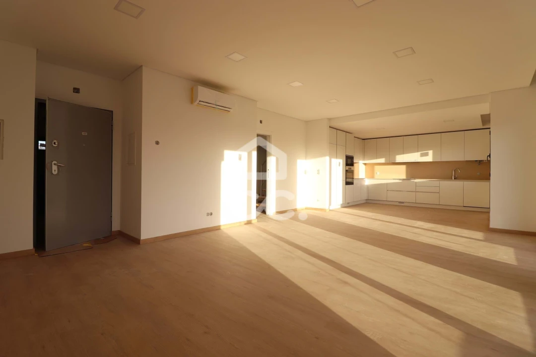Apartamento T3 para Venda em Condeixa-A-Velha e Condeixa-A-Nova Foto 1