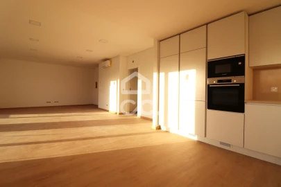 Apartamento T3 para Venda em Condeixa-A-Velha e Condeixa-A-Nova