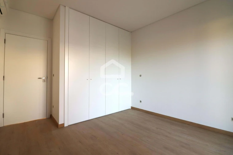 Apartamento T3 para Venda em Condeixa-A-Velha e Condeixa-A-Nova Foto 8