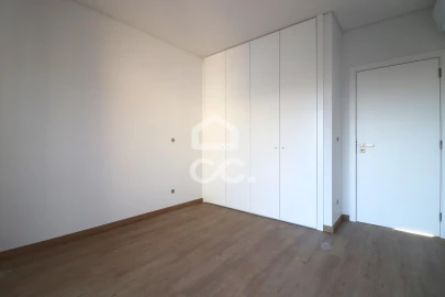 Apartamento T3 para Venda em Condeixa-A-Velha e Condeixa-A-Nova