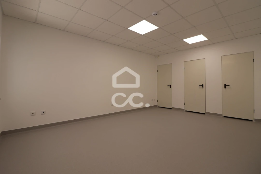 Negócio para Arrendamento em Avelar Foto 2