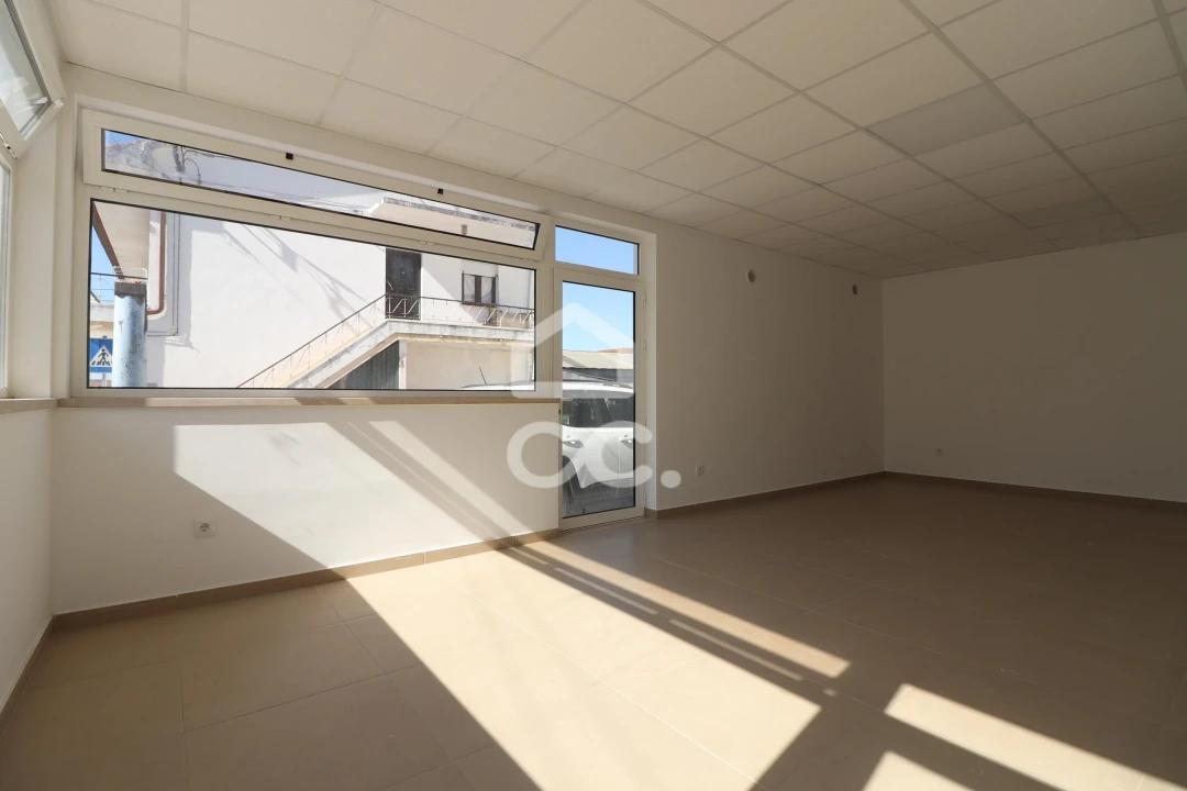 Negócio para Arrendamento em Avelar Foto 8