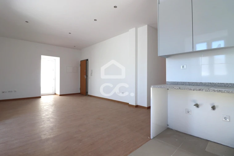 Apartamento T2 para Arrendamento em Avelar Foto 15