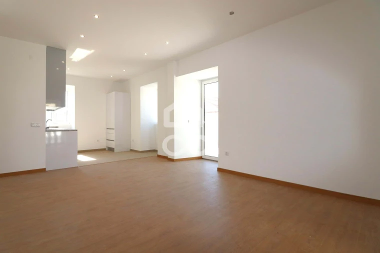 Apartamento T2 para Arrendamento em Avelar Foto 19