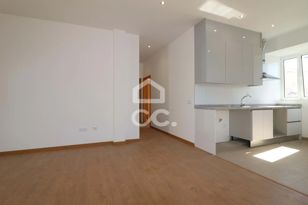 Apartamento T2 para Arrendamento em Avelar Foto 17
