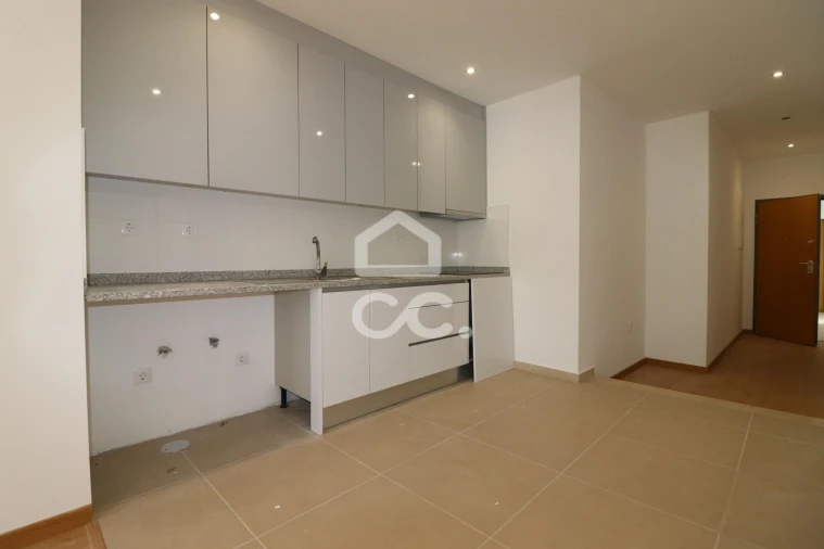 Apartamento T2 para Arrendamento em Avelar Foto 4