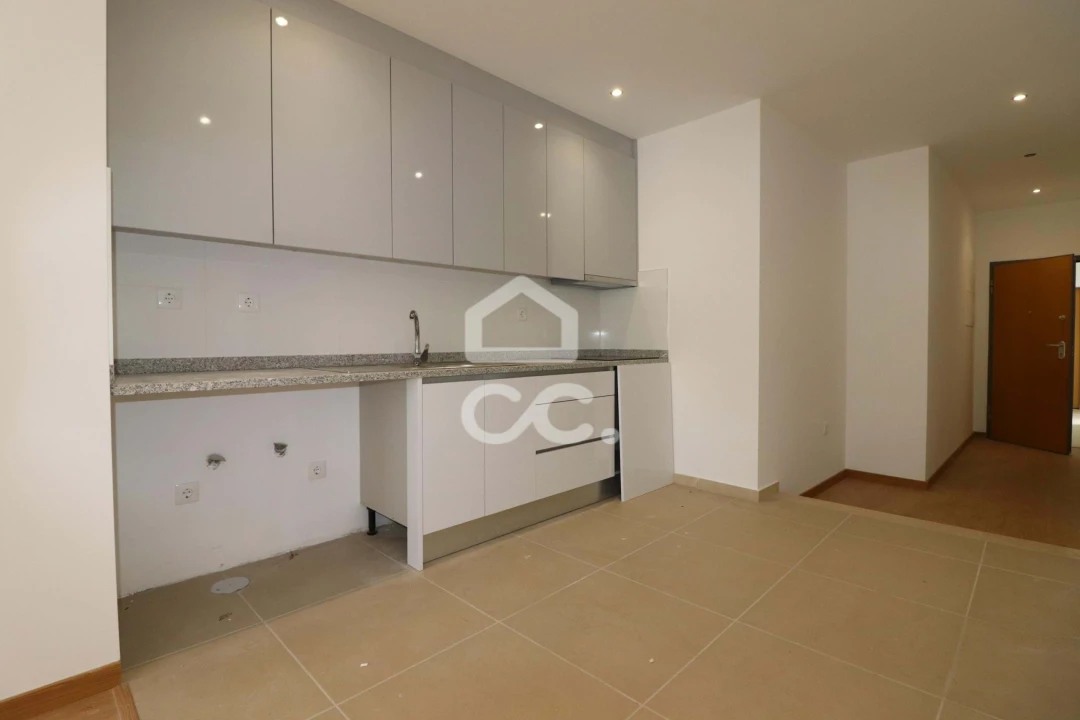 Apartamento T2 para Arrendamento em Avelar Foto 4