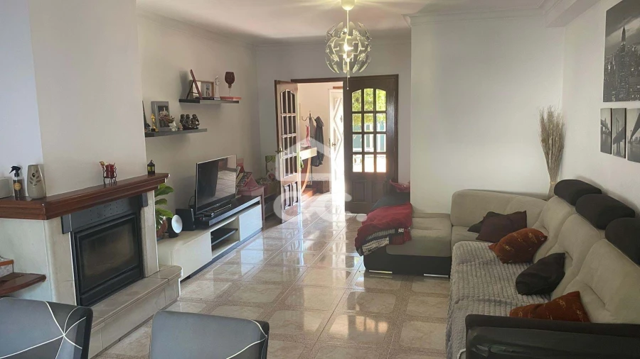 Moradia T5 para Venda em Gondar Foto 15