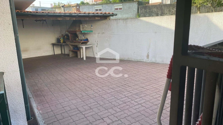 Moradia T5 para Venda em Gondar Foto 5