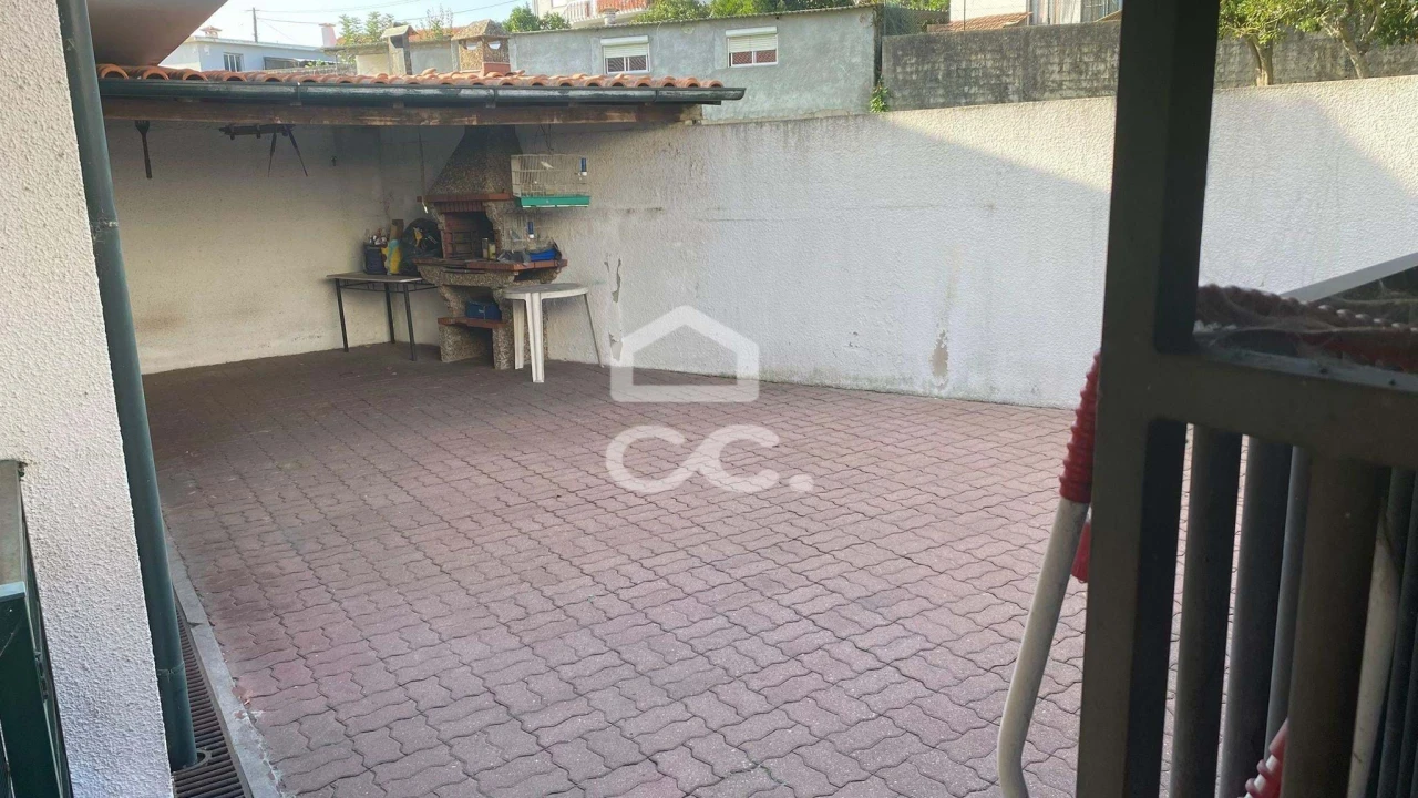 Moradia T5 para Venda em Gondar Foto 5