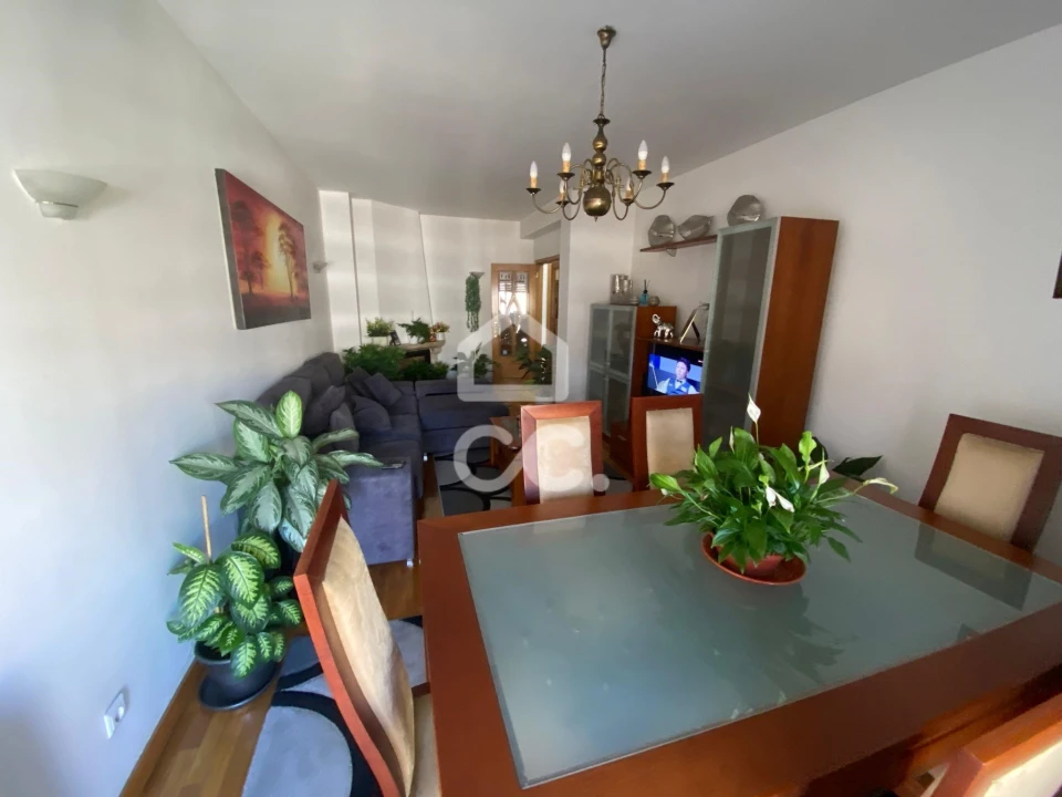 Apartamento T2 para Venda em Fermentões Foto 14