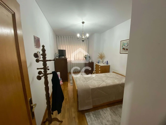 Apartamento T2 para Venda em Fermentões Foto 18