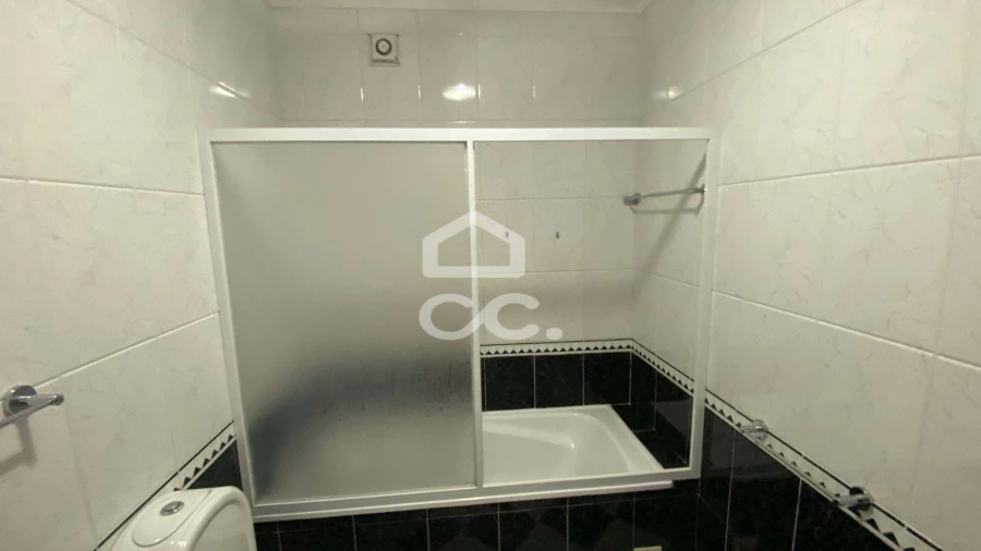 Apartamento T2 para Venda em Fermentões Foto 15