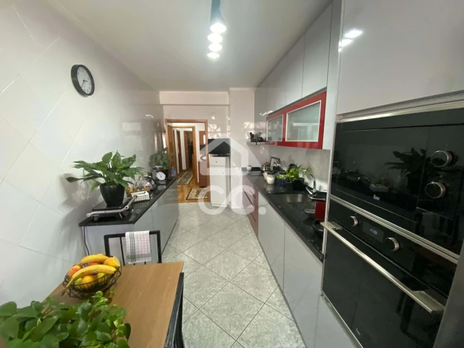 Apartamento T2 para Venda em Fermentões Foto 10