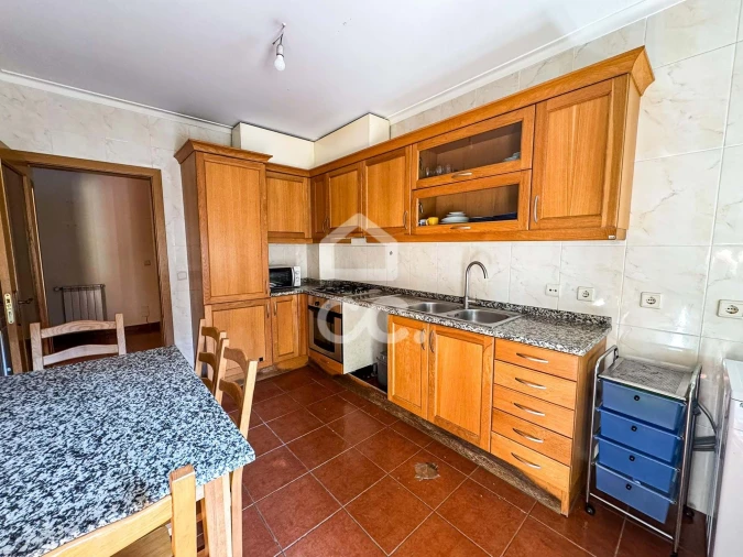 Apartamento T3 para Venda em Satão Foto 5