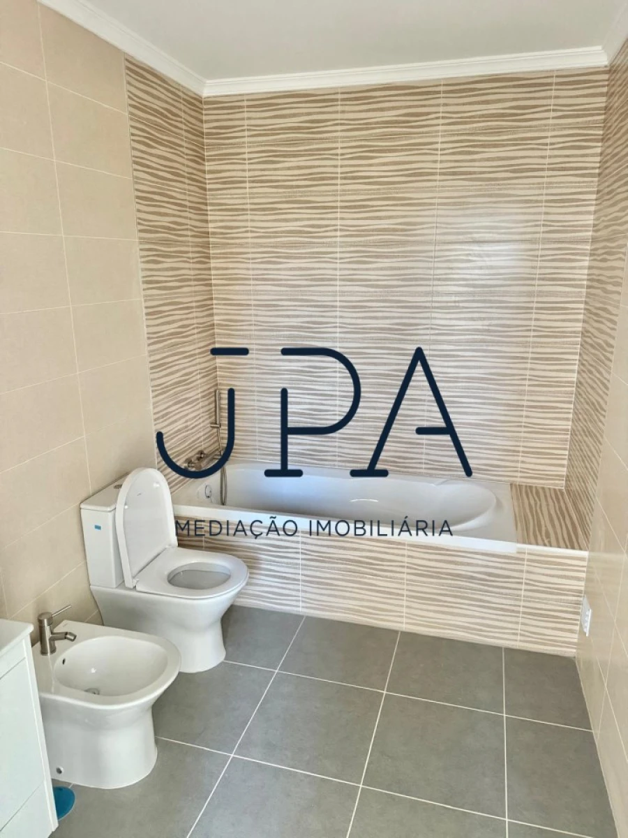 Moradia T3 para Venda em Vila Nova de Cacela Foto 20