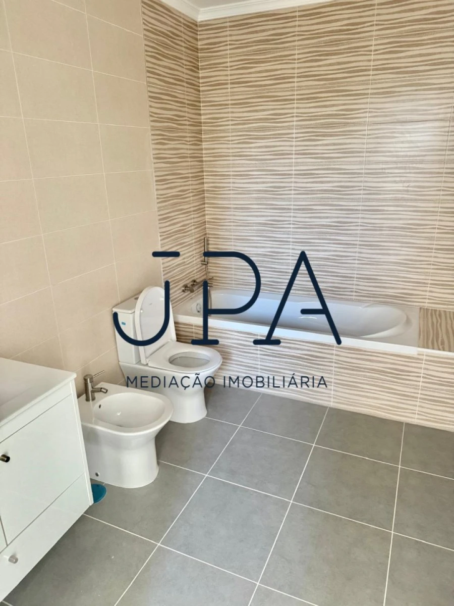 Moradia T3 para Venda em Vila Nova de Cacela Foto 30