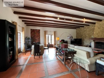 Moradia T6 para Venda em Sesimbra (Castelo)