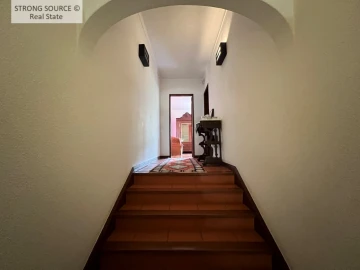 Moradia T6 para Venda em Sesimbra (Castelo)