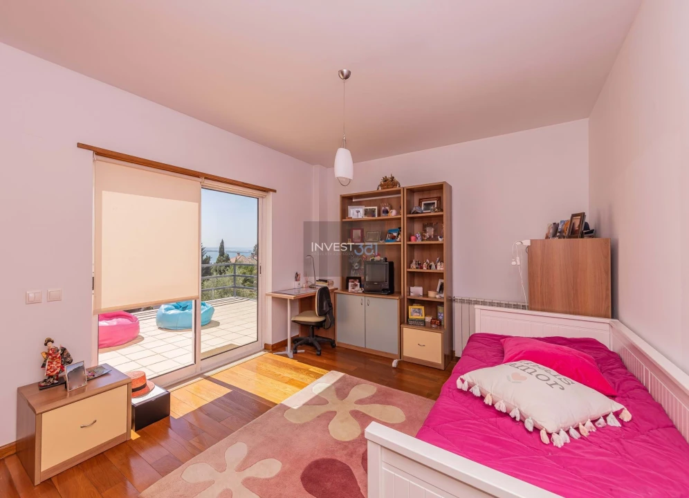 Moradia T5 para Arrendamento em Oeiras e São Julião da Barra, Paço de Arcos e Caxias Foto 32