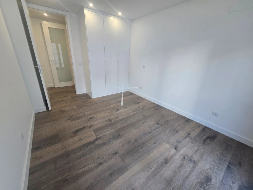 Apartamento T3 para Venda em Laranjeiro e Feijó Foto 18