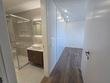Apartamento T3 para Venda em Laranjeiro e Feijó