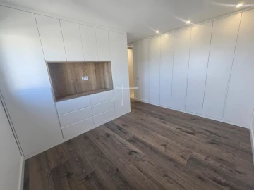 Apartamento T3 para Venda em Laranjeiro e Feijó