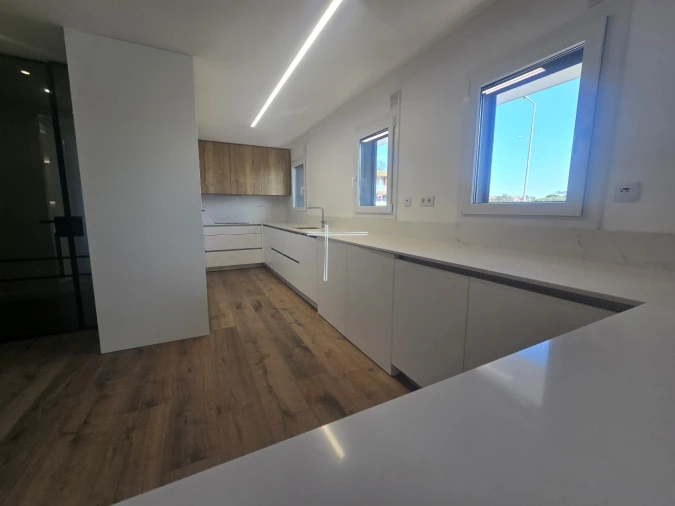Apartamento T3 para Venda em Laranjeiro e Feijó Foto 7