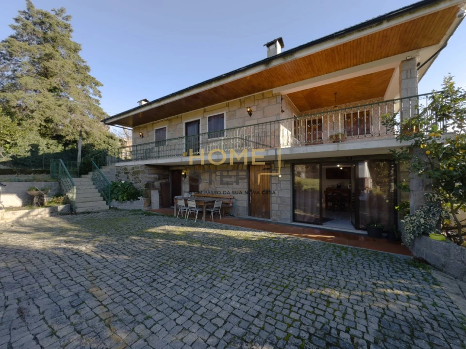 Moradia T3 para Venda em Sande e São Lourenço Foto 1