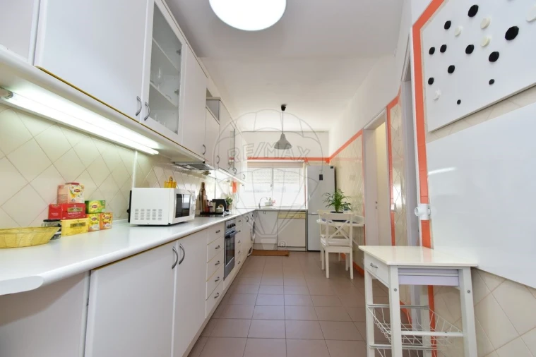 Apartamento T4 para Arrendamento férias em Cascais e Estoril Foto 9