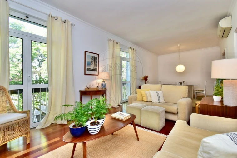 Apartamento T4 para Arrendamento férias em Cascais e Estoril Foto 1