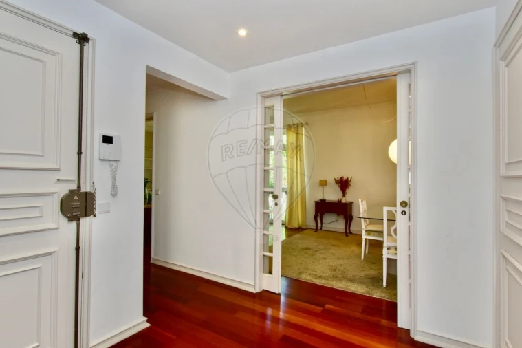 Apartamento T4 para Arrendamento férias em Cascais e Estoril Foto 3