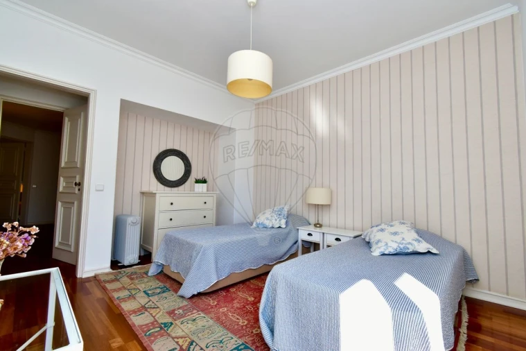 Apartamento T4 para Arrendamento férias em Cascais e Estoril Foto 18