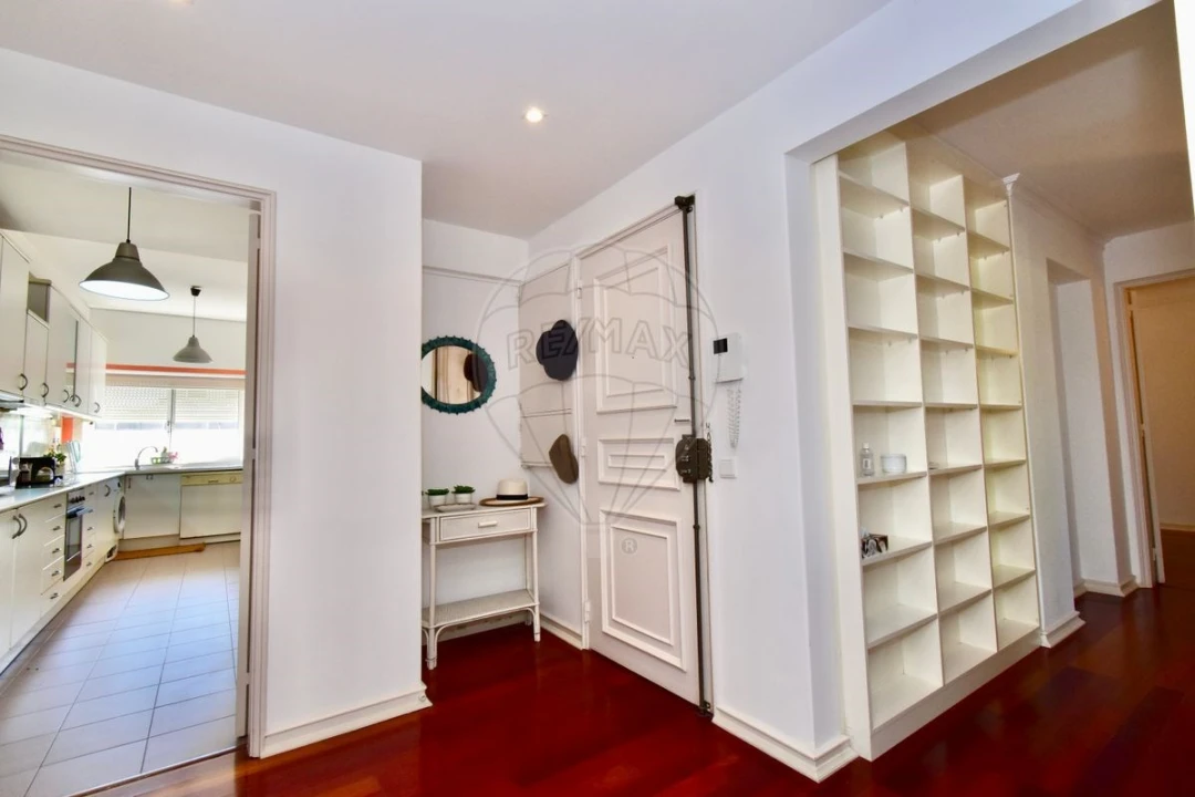 Apartamento T4 para Arrendamento férias em Cascais e Estoril Foto 2