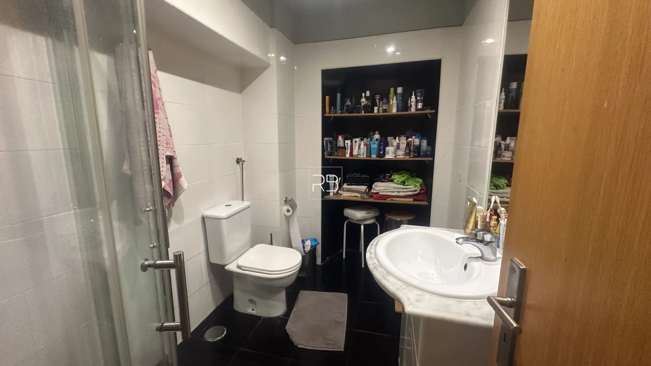 Apartamento T2 para Venda em Lagoa e Carvoeiro Foto 14