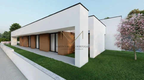 Moradia T4 para Venda em Corroios