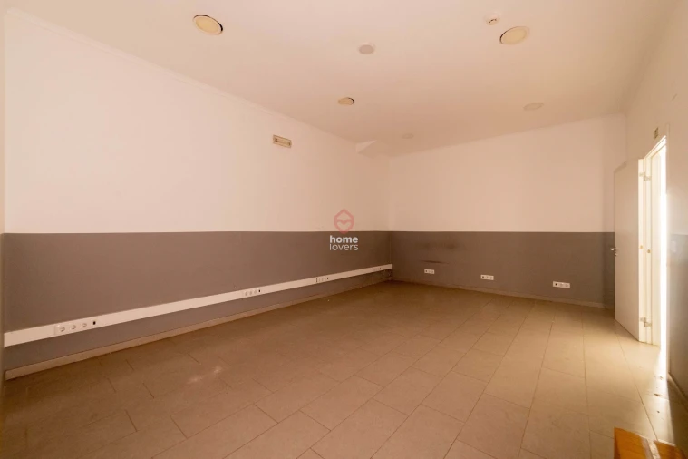 Negócio para Arrendamento em Moscavide e Portela Foto 17