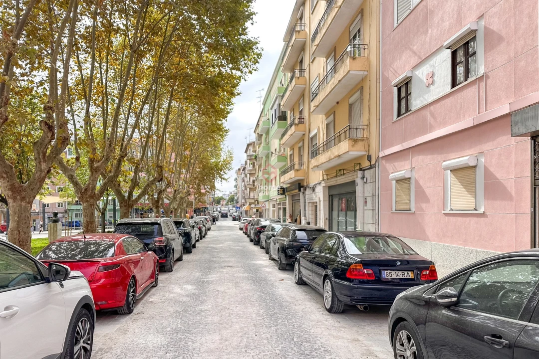 Negócio para Arrendamento em Moscavide e Portela Foto 2